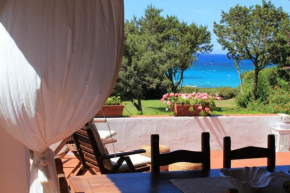 Villa con discesa privata a mare Villasimius